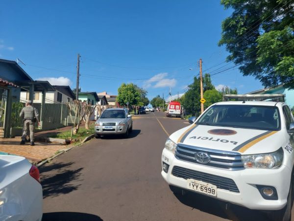 11° HOMICÍDIO > Homem de 43 anos é  morto com golpe de faca em Cruz Alta