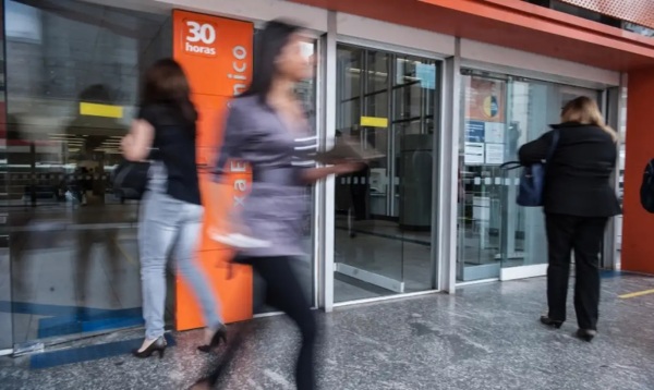 BANCOS> Horário especial das 9h às 11h na véspera de natal e fechados dia 25 