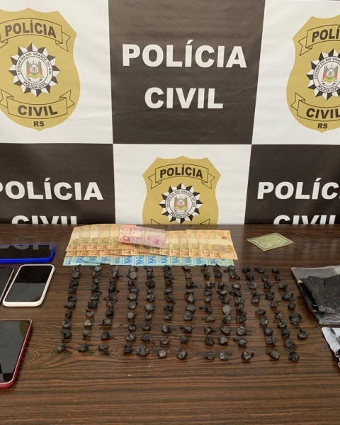 Polícia Civil realiza operação e prende suspeito com 128 buchas de cocaína em 
