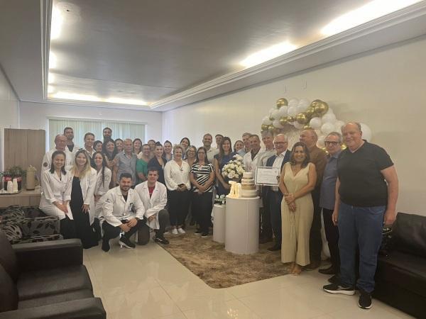Dr. João Carlos Donadussi e Dr. Pedro Westphalen são homenageados pelo HSVP
