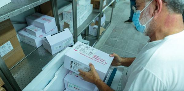 RS receberá mais 135 mil doses da vacina Astrazeneca/Oxford nesta quarta