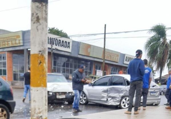 Acidente deixa uma pessoa ferida na manhã desta quinta-feira em Cruz Alta