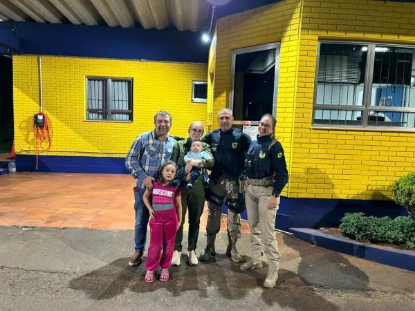 Bebê de três meses é salvo por policiais após parar de respirar na BR-386