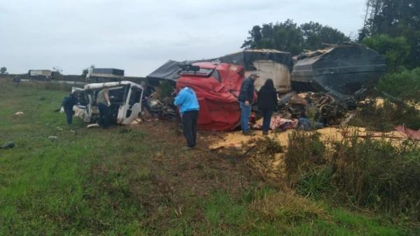 Grave acidente de trânsito é registrado na BR-158 em Cruz Alta