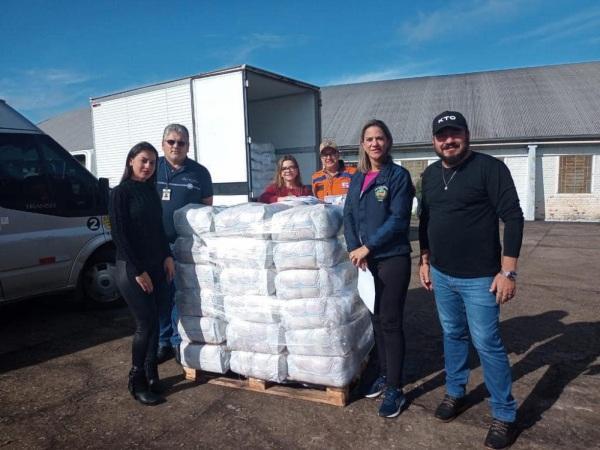 Boa Vista do Incra recebe 50 cestas básicas para pequenos produtores rurais 