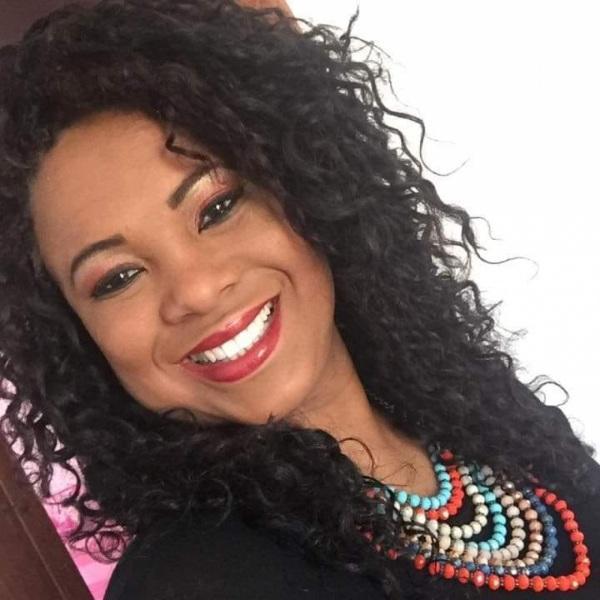 Morre aos 41 anos, Helena Gonçalves, Garota Verão 2001, Rainha da Fenatrigo