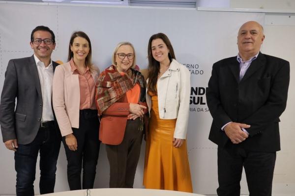Prefeita Paula se reúne com secretária Estadual de Saúde