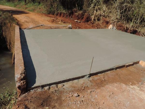 Trecho de estrada em Pejuçara, ponte do tabuão, está bloqueado