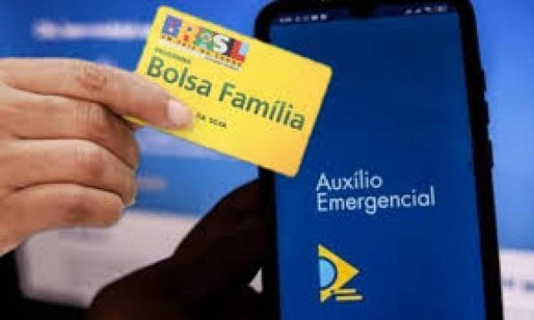 Caixa paga R$ 300 a 1,6 milhão beneficiários do Bolsa Família