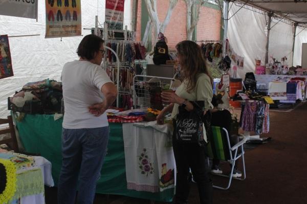 Feira de Artesanato será realizada durante a 26ª Feira do Livro em Novembro