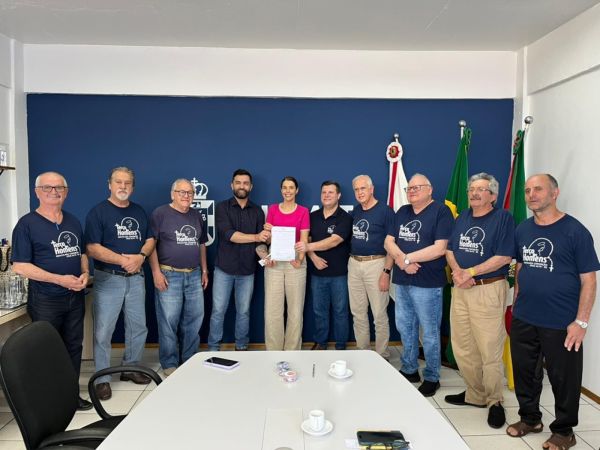 Prefeita Paula sanciona lei que institui o Dia Municipal do Terço dos Homens