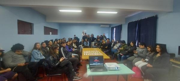 Alunos do Ensino Médio do Annes Dias participaram da Palestra 