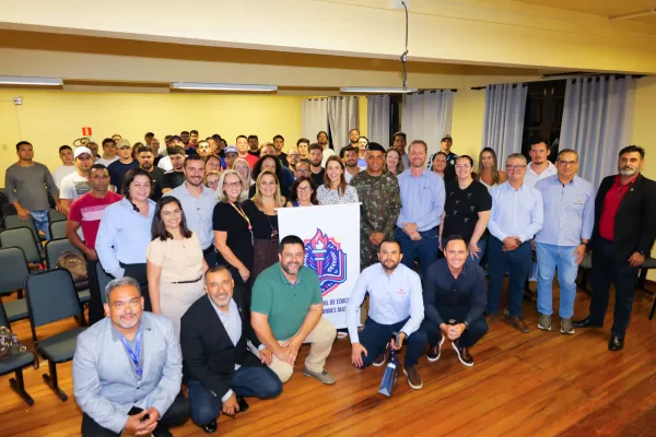 IEE Professor Annes Dias inaugura Curso Técnico em Eletrotécnico