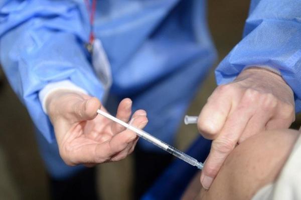 Ministério da Saúde antecipa envio de 290 mil doses de vacinas ao RS