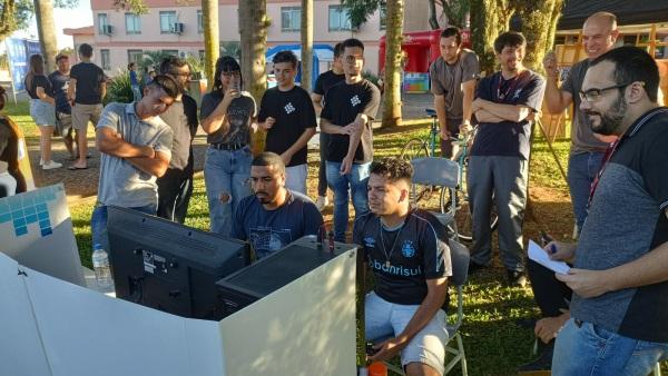 JOGOS> 2º BURGER FIGHTERS foi realizado no domingo no Unicruz pra ti 