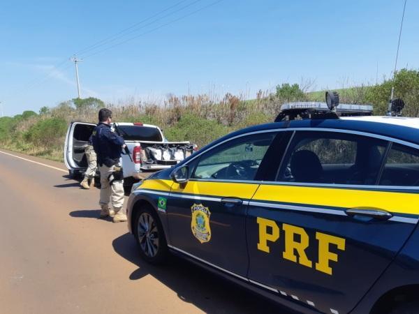 PRF apreende bebidas de origem estrangeira sem legalização no Brasil