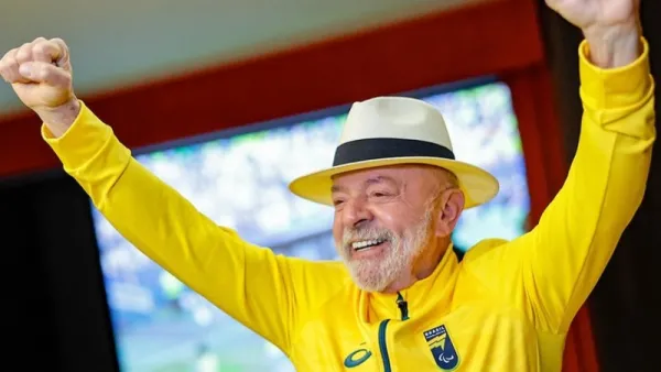 Lula (PT) é eleito presidente do Brasil pela quarta vez