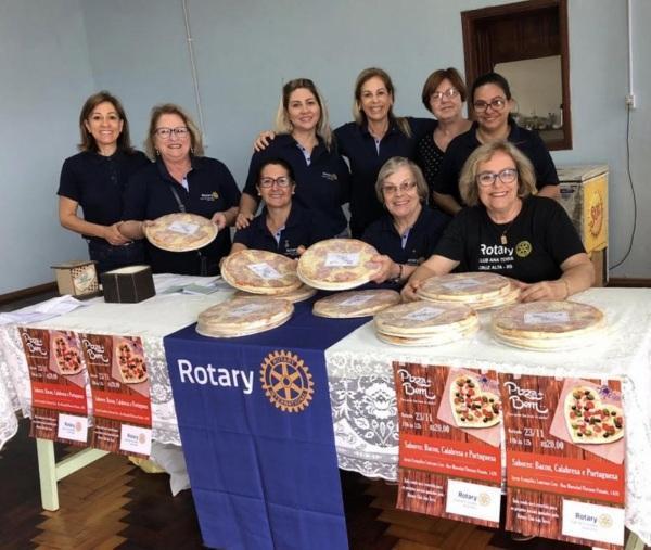 Rotary Ana Terra promoveu projeto Pizza do Bem em Cruz Alta