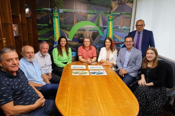 Reunião trata sobre a implementação do Parque Antônio Carlos Gomes Nunes