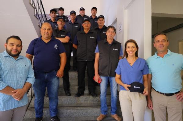Prefeitura implementa vigias nas praças e calçadão de Cruz Alta