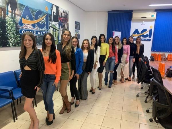 É hoje a escolha da Rainha e Princesas da Fenatrigo e Senhorita turismo