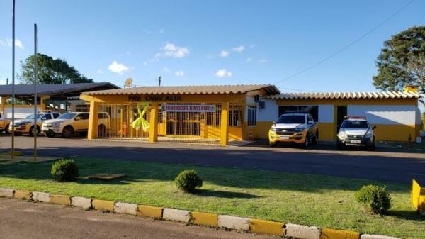 PRE de Cruz Alta intercepta veículo com defensivos agrícolas sem origem 