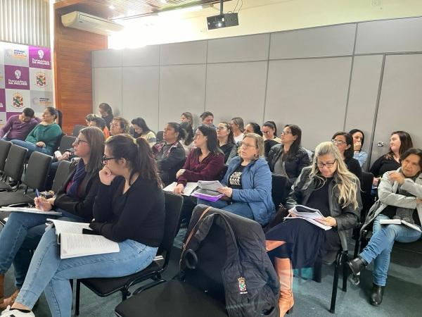 Profissionais da Saúde são capacitados para a campanha de multivacinação