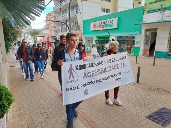 Hoje tem Caminhada às Escuras no calçadão de Cruz Alta