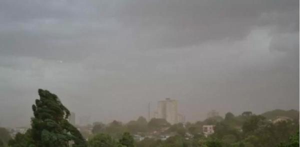 Tarde da quarta com 32ºC e Rajadas de vento de 77 km/h em Cruz Alta