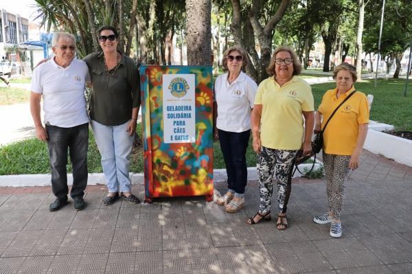 Conheça o projeto Geladeira Solidária de Cruz Alta