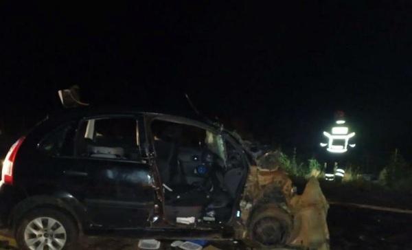 Bebê de 4 meses e outras 2 pessoas morrem em acidente na ERS-332, em Soledade