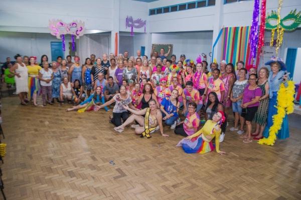 Centro de Convivência do Idoso promove Carnaval da melhor idade