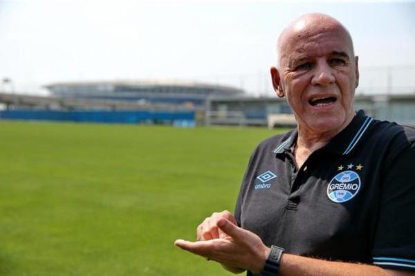 Morre  aos 72 anos, Valdir Espinosa, ex-técnico do Grêmio e Botafogo