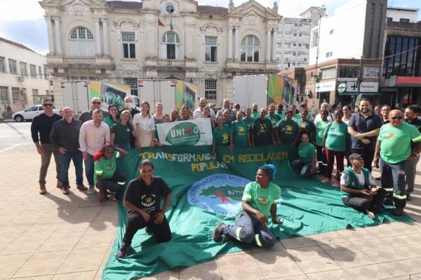  Cooperativa Única e Prefeitura de C. Alta assinam contrato da coleta seletiva