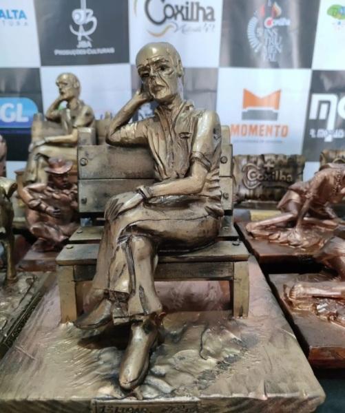 Troféus da Coxilha homenageiam nomes importantes de Cruz Alta e do estado