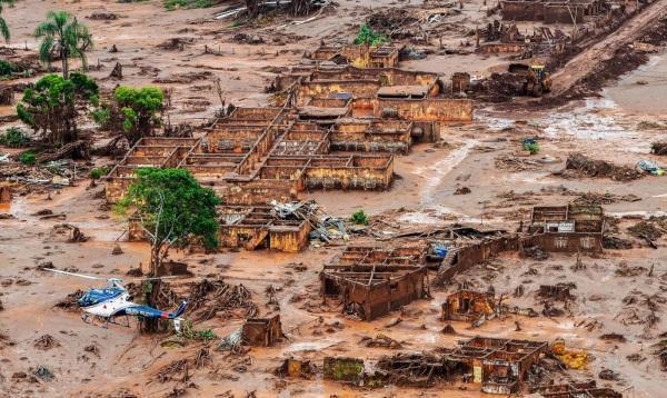 Ação pede bloqueio imediato de R$ 26 bilhões da mineradora Vale