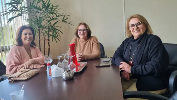 Liga Feminina celebra 70 anos e reitora da Unicruz é convidada