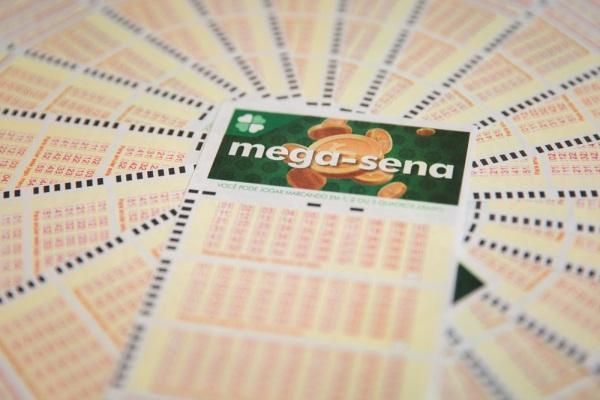 Mega-Sena acumula e prêmio vai a R$5,5 milhões