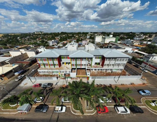 Obra do Margarida Pardelhas avança e recebe visita do Presidente da Câmara