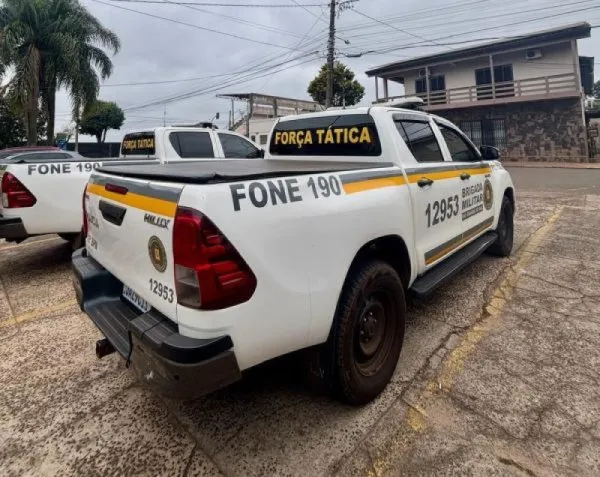 Três são presos pela Brigada por tráfico e porte ilegal de arma em Cruz Alta