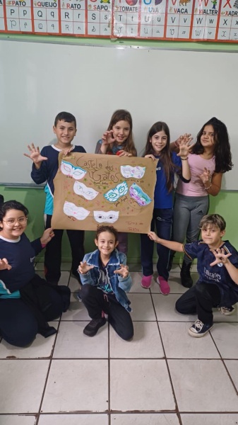 ARTE> Alunos de Escolas Municipais Brilham nas Oficinas de Teatro e Circo
