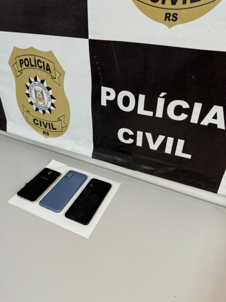INVESTIGAÇÃO DE HOMICÍDIO>Polícia Apreende Celulares em Presídio de Cruz Alta 
