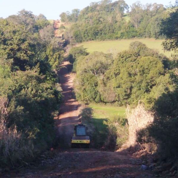 Boa Vista do Cadeado intensifica melhorias nas estradas do interior