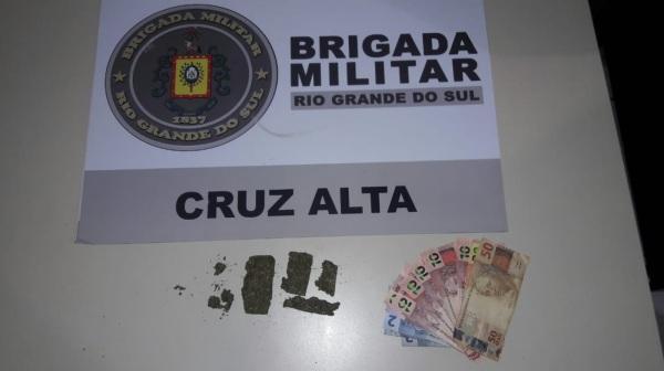 Brigada Militar realiza prisão por tráfico de drogas em Cruz Alta