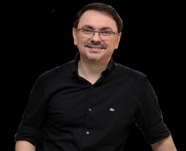 Palestra com Rossandro Klinjey tem sucesso de público