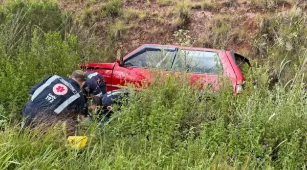 Acidente de trânsito na BR 158 em Pejuçara com Fiat Uno de Cruz Alta