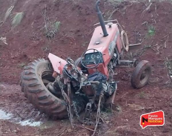 Acidente na ERS-342 entre Ijuí e Catuípe envolve veículo e trator 
