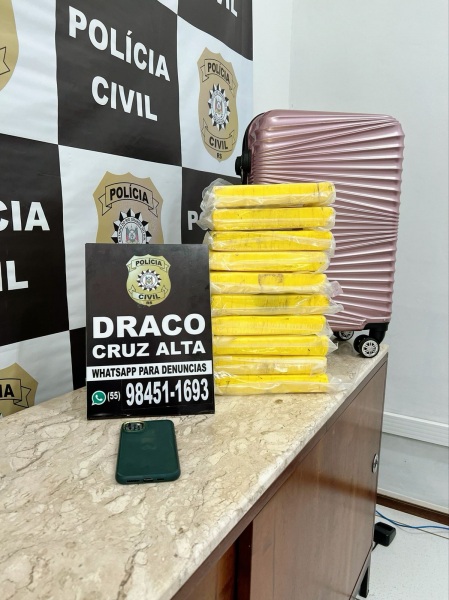 Polícia Civil prende mulher com cocaína na rodoviária de Cruz Alta 