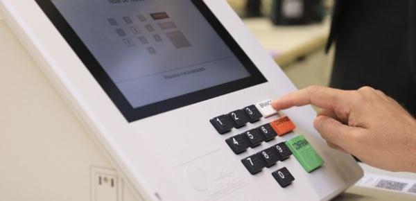 ELEIÇÕES 2022: quem não votou no 1º turno pode e deve votar amanhã