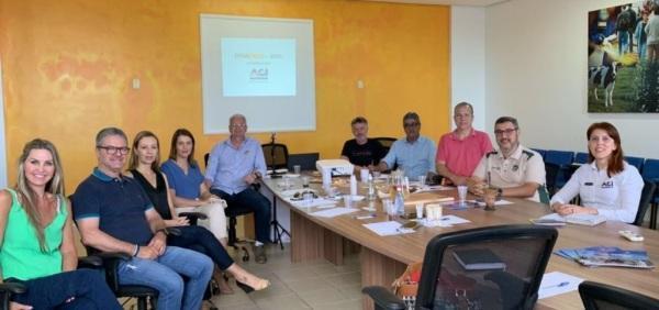 Comitê da Fenatrigo realiza primeira reunião para edição de 2023 da Feira